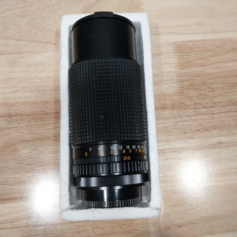 Sears Camera Lens No. 202.7377700 70-210mm Macro Zoom Mod Black